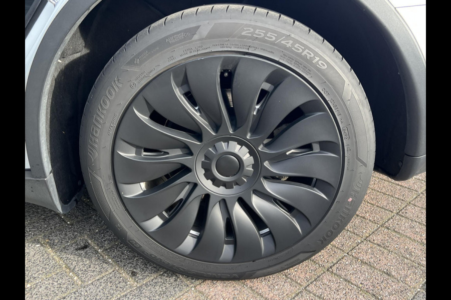 Tesla Model Y Long Range AWD 75 kWh | Enhanced Autopilot | Rijklaar geleverd | Stoel- & Stuurverwarming | Fabrieksgarantie tot 08-2026