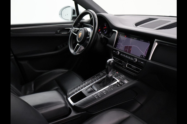 Porsche Macan 2.0 AUT. FACELIFT MODEL + PANORAMA | LUCHTVERING | 21 INCH | STOELVERW. V+A | CARRERAWIT METALLIC