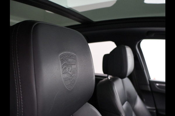 Porsche Macan 2.0 AUT. FACELIFT MODEL + PANORAMA | LUCHTVERING | 21 INCH | STOELVERW. V+A | CARRERAWIT METALLIC