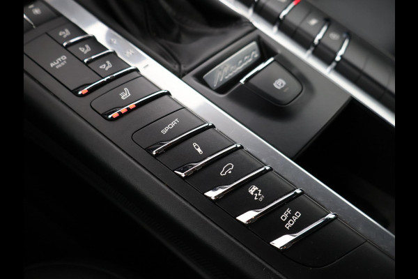 Porsche Macan 2.0 AUT. FACELIFT MODEL + PANORAMA | LUCHTVERING | 21 INCH | STOELVERW. V+A | CARRERAWIT METALLIC