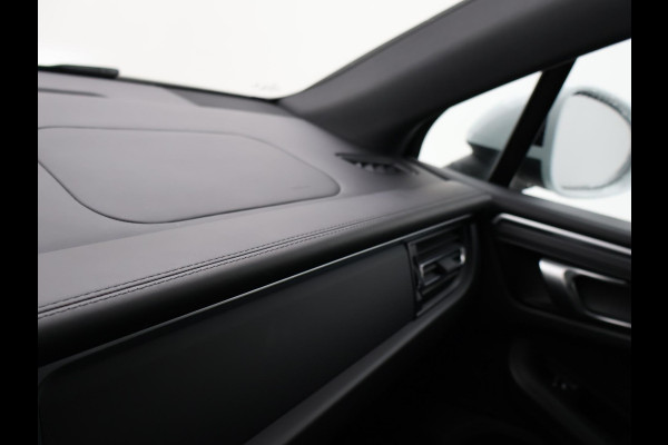 Porsche Macan 2.0 AUT. FACELIFT MODEL + PANORAMA | LUCHTVERING | 21 INCH | STOELVERW. V+A | CARRERAWIT METALLIC