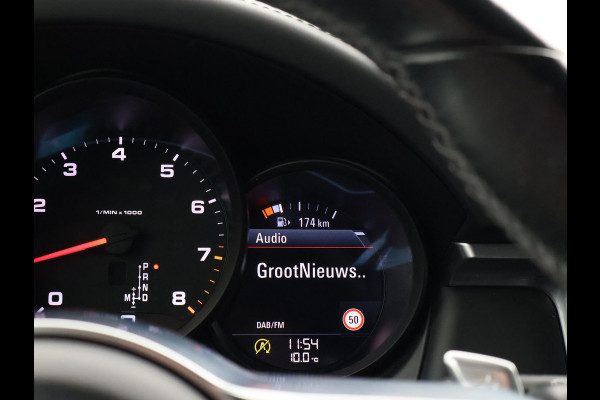 Porsche Macan 2.0 AUT. FACELIFT MODEL + PANORAMA | LUCHTVERING | 21 INCH | STOELVERW. V+A | CARRERAWIT METALLIC