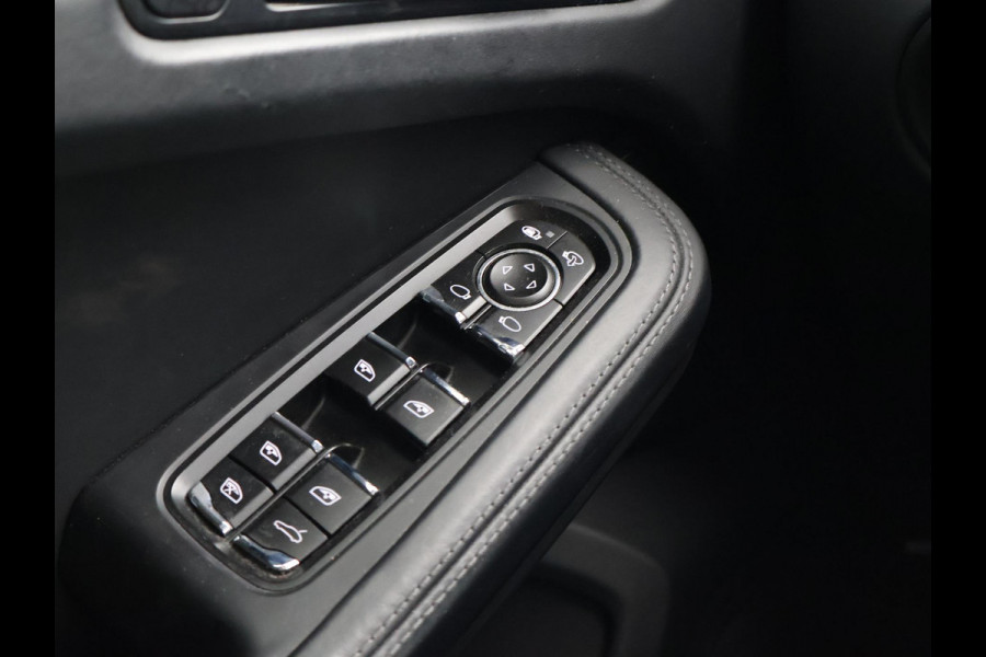 Porsche Macan 2.0 AUT. FACELIFT MODEL + PANORAMA | LUCHTVERING | 21 INCH | STOELVERW. V+A | CARRERAWIT METALLIC