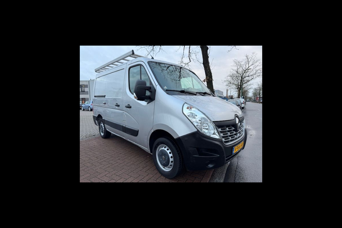 Renault Master T33 2.3 dCi L1 H1 3Zits Euro 6 62.000km Airco,Navigatie,Imperiaal