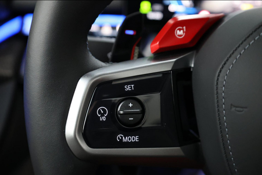 BMW 5 Serie Touring M5 727+PK BTW/M-PERFORMANCE CARBON/AKRAPOVIC/22" VOSSEN/BOWERS & WILKINS/PANO/HUD/ACC/ECC/FABRIEKSGARANTIE!