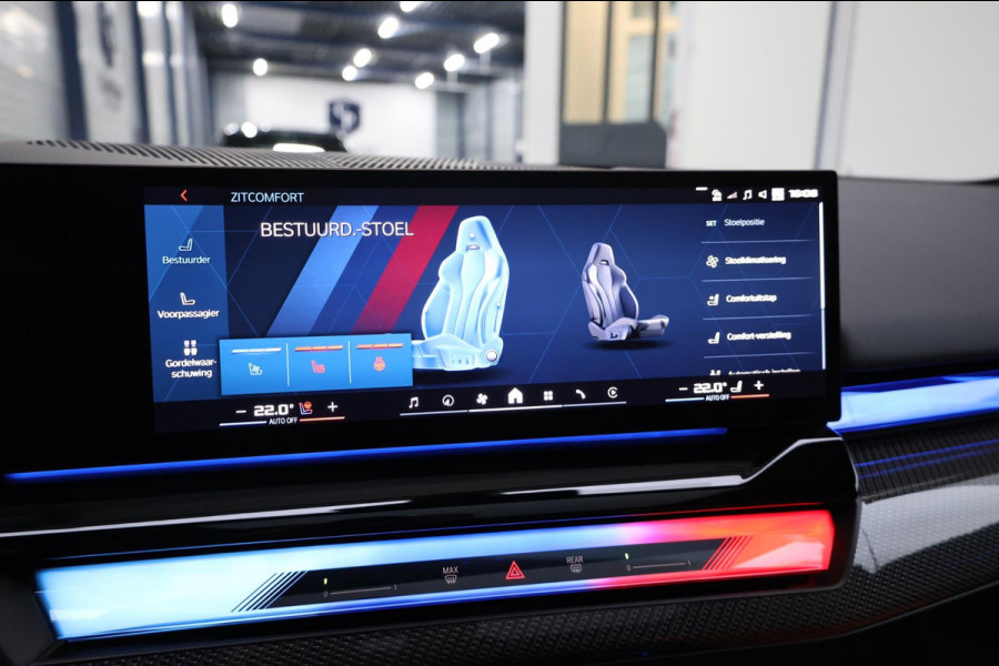 BMW 5 Serie Touring M5 727+PK BTW/M-PERFORMANCE CARBON/AKRAPOVIC/22" VOSSEN/BOWERS & WILKINS/PANO/HUD/ACC/ECC/FABRIEKSGARANTIE!