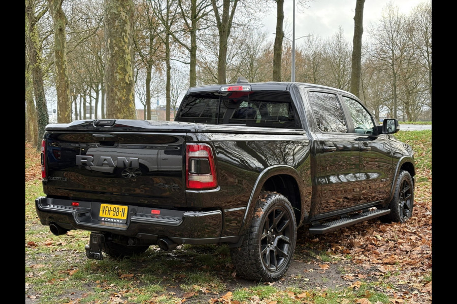 Dodge Ram 1500 5.7 V8 Laramie Night - PANO - LUCHTVERING - LPG - 22 inch - NL AUTO