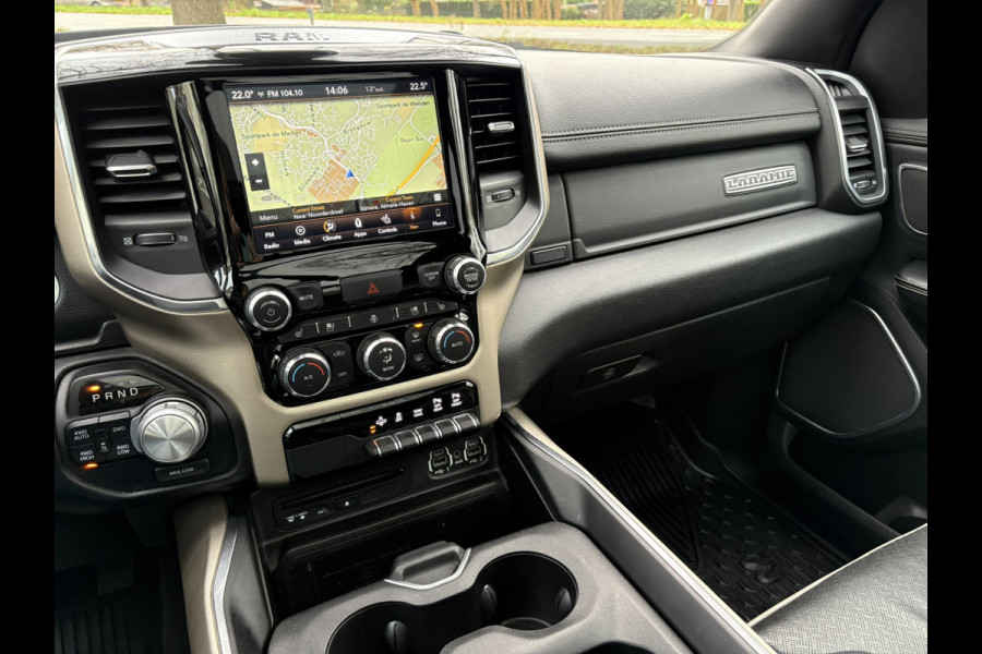 Dodge Ram 1500 5.7 V8 Laramie Night - PANO - LUCHTVERING - LPG - 22 inch - NL AUTO