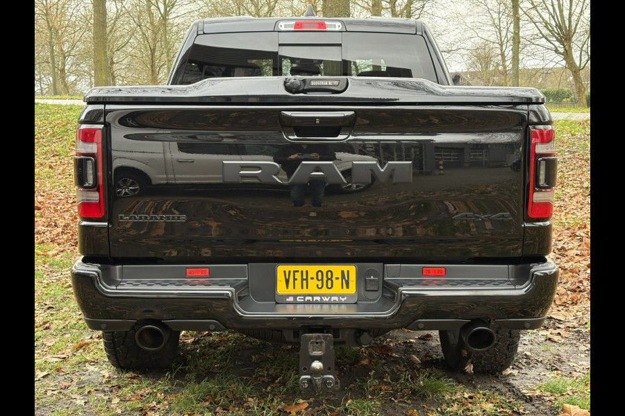 RAM 1500 5.7 V8 Laramie Night - PANO - LUCHTVERING - LPG - 22 inch - NL AUTO