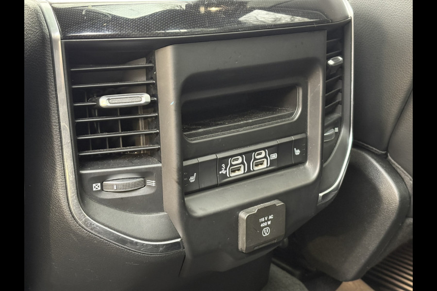 RAM 1500 5.7 V8 Laramie Night - PANO - LUCHTVERING - LPG - 22 inch - NL AUTO