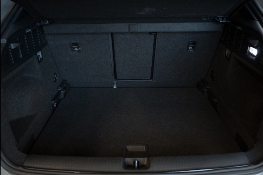 Audi Q2 2.0 TFSI quattro S-Line | Pano | Camera | Stoelverwarming | Dealer onderhouden