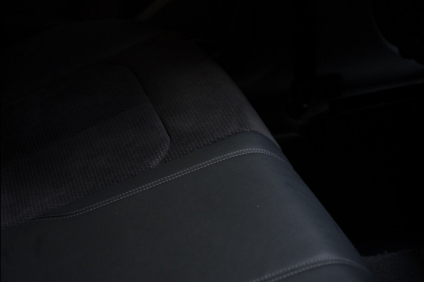 Audi Q2 2.0 TFSI quattro S-Line | Pano | Camera | Stoelverwarming | Dealer onderhouden