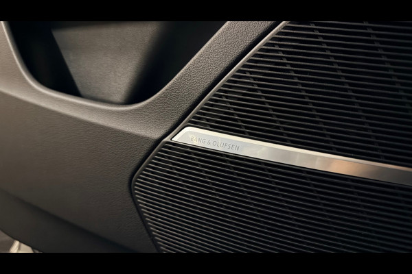 Audi Q8 55 TFSI e quattro |3X S Line|ABT|PANO|SOFTCLOSE|B&O|360CAM|DEALER ONDERHOUDEN| LUCHTVERING |23 INCH|PLUG IN|340PK|BOMVOL!