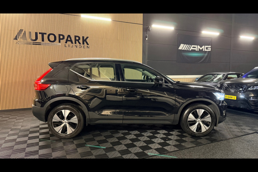Volvo XC40 1.5 T4 Recharge | Trekhaak| Dodehoek |ACC | Carplay | Elektrische kofferklep| Camera achter