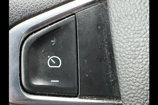 Renault Master T35 2.3 dCi 135 L2H2