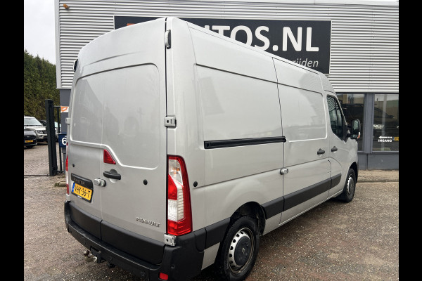 Renault Master T35 2.3 dCi 135 L2H2