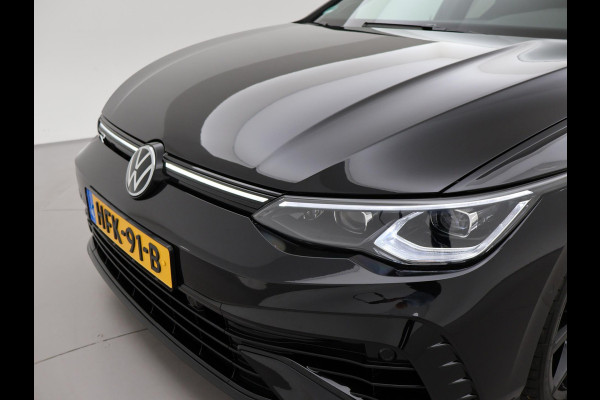 Volkswagen Golf R 2.0 TSI R 4MOTION 320 PK + AKRAPOVIC UITLAAT | PANORAMA | STOELVENTILATIE | HARMAN/KARDON | NAPPA LEDER