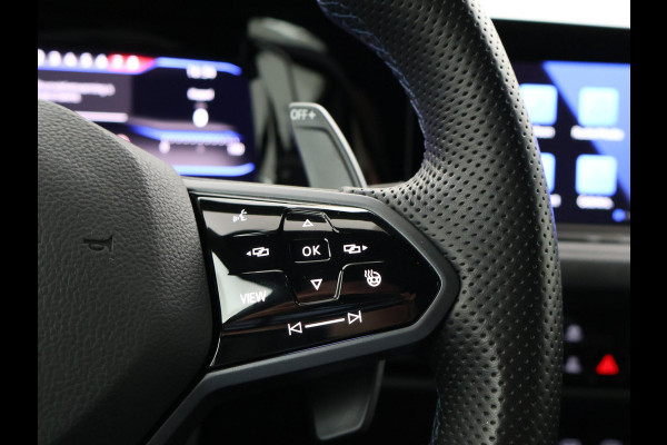 Volkswagen Golf R 2.0 TSI R 4MOTION 320 PK + AKRAPOVIC UITLAAT | PANORAMA | STOELVENTILATIE | HARMAN/KARDON | NAPPA LEDER
