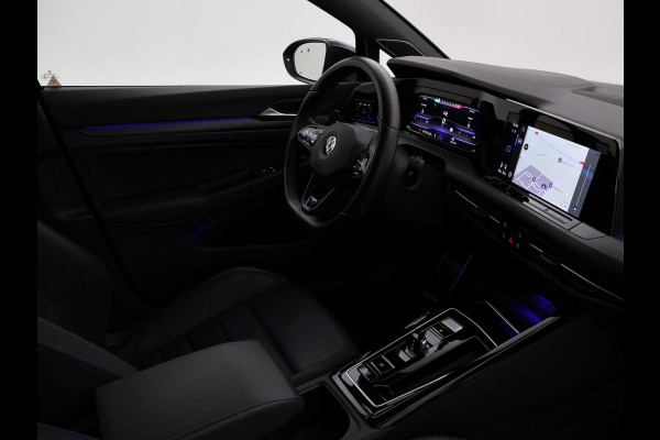 Volkswagen Golf R 2.0 TSI R 4MOTION 320 PK + AKRAPOVIC UITLAAT | PANORAMA | STOELVENTILATIE | HARMAN/KARDON | NAPPA LEDER