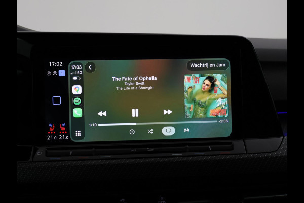 Volkswagen Golf R 2.0 TSI R 4MOTION 320 PK + AKRAPOVIC UITLAAT | PANORAMA | STOELVENTILATIE | HARMAN/KARDON | NAPPA LEDER