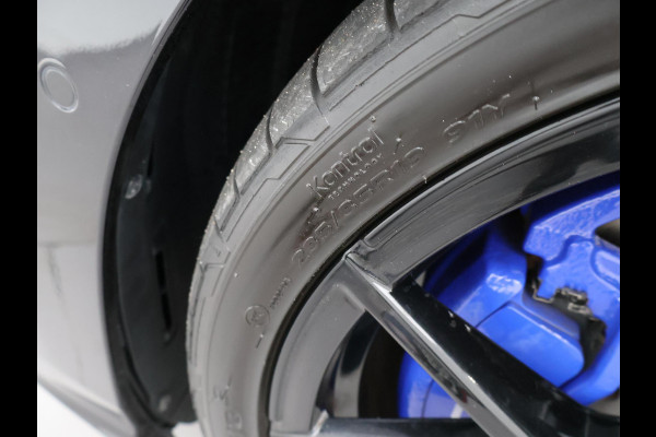 Volkswagen Golf R 2.0 TSI R 4MOTION 320 PK + AKRAPOVIC UITLAAT | PANORAMA | STOELVENTILATIE | HARMAN/KARDON | NAPPA LEDER