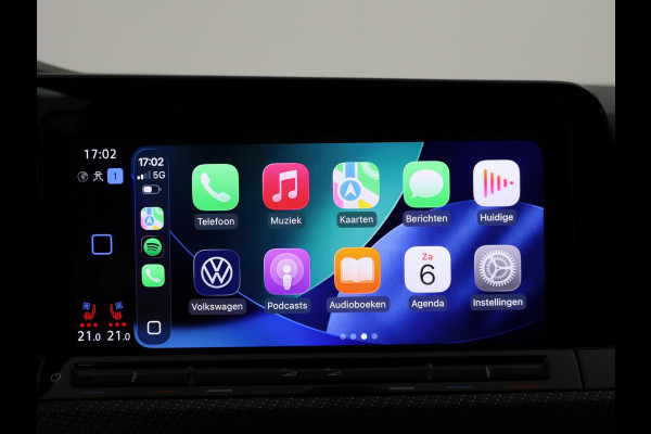 Volkswagen Golf R 2.0 TSI R 4MOTION 320 PK + AKRAPOVIC UITLAAT | PANORAMA | STOELVENTILATIE | HARMAN/KARDON | NAPPA LEDER