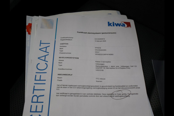 Volkswagen Golf R 2.0 TSI R 4MOTION 320 PK + AKRAPOVIC UITLAAT | PANORAMA | STOELVENTILATIE | HARMAN/KARDON | NAPPA LEDER