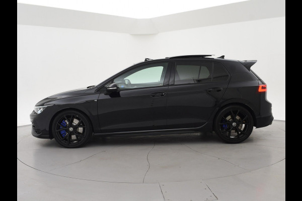 Volkswagen Golf R 2.0 TSI R 4MOTION 320 PK + AKRAPOVIC UITLAAT | PANORAMA | STOELVENTILATIE | HARMAN/KARDON | NAPPA LEDER