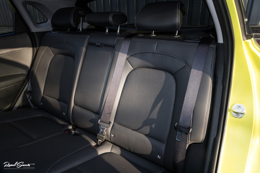 Hyundai Kona 1.6 T-GDI 4WD Premium | Trekhaak | Keyless | Primium audio | Blis | Apple carplay |