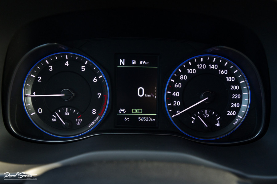 Hyundai Kona 1.6 T-GDI 4WD Premium | Trekhaak | Keyless | Primium audio | Blis | Apple carplay |