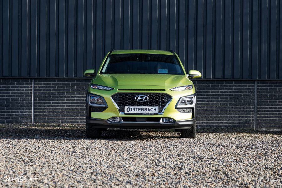 Hyundai Kona 1.6 T-GDI 4WD Premium | Trekhaak | Keyless | Primium audio | Blis | Apple carplay |