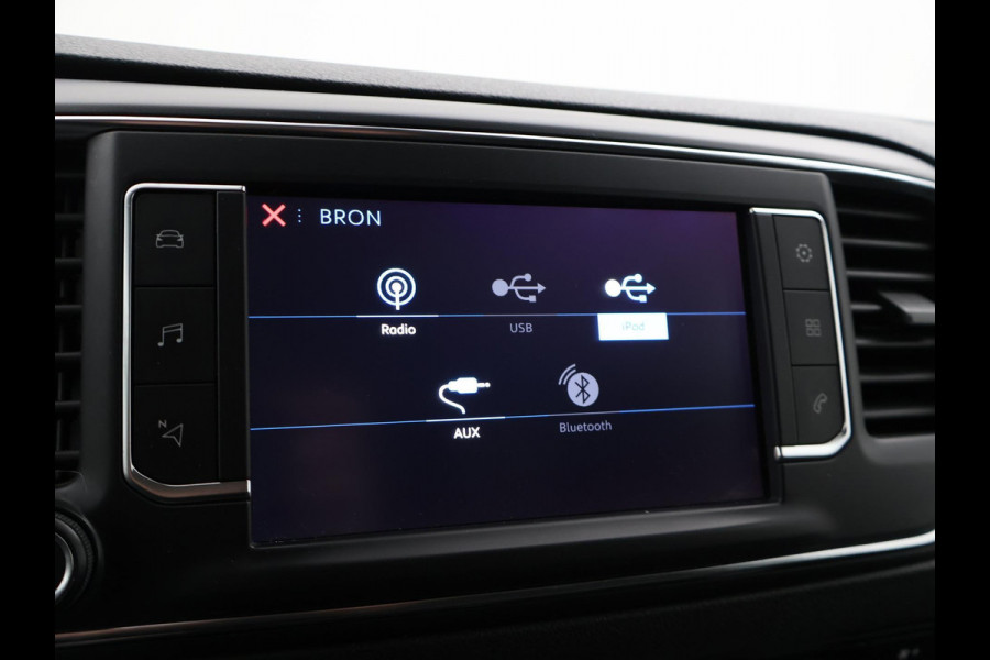 Peugeot Expert 231S 2.0 BlueHDI 120 PK PREMIUM + APPLE CARPLAY | TREKHAAK 2500 KG | NAVIGATIE | CRUISE CONTROL