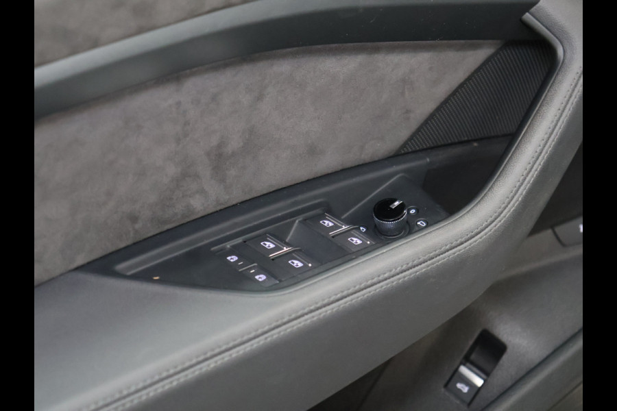 Audi e-tron 55 quattro Business edition Plus 95 kWh [TREKHAAK AFNEEMBAAR, LUCHTVERING, SCHUIFKANTELDAK, MEMORY SEATS, APPLE CARPLAY, ANDROID, SPORTSTOELEN, ADAPTIVE CRUISE, PDC V+A, STOELVERWARMING, NIEUWSTAAT]