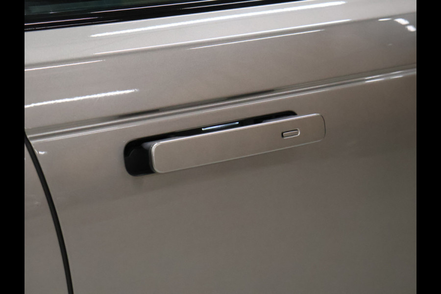 Land Rover Range Rover Velar 2.0 P400e S [MEMORY SEATS, APPLE CARPLAY, ANDROID, MERIDIAN SOUND, AANPASBARE RIJMODUS, 360 CAMERA, VOL LEDER, STOELVERWARMING, CRUISE, CLIMATE, NIEUWSTAAT]