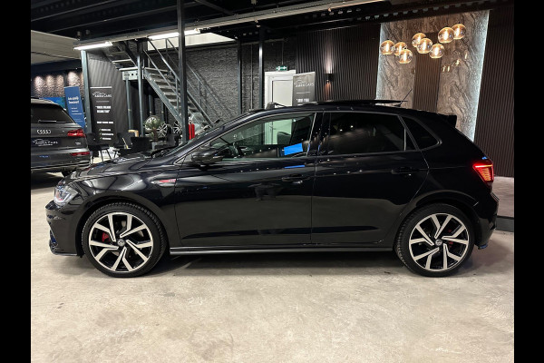 Volkswagen Polo 2.0 TSI GTI|PANO|KEYLESS|BEATS|BOMVOL!