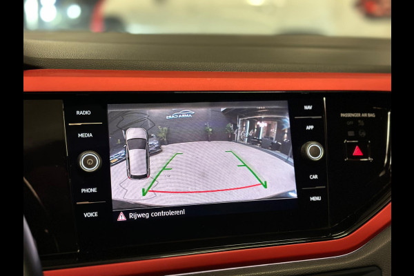 Volkswagen Polo 2.0 TSI GTI|PANO|KEYLESS|BEATS|BOMVOL!