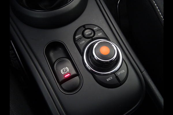 MINI Countryman 2.0 Cooper S E ALL4 Pepper * CARPLAY * PDC * DEALER ONDERH. !!
