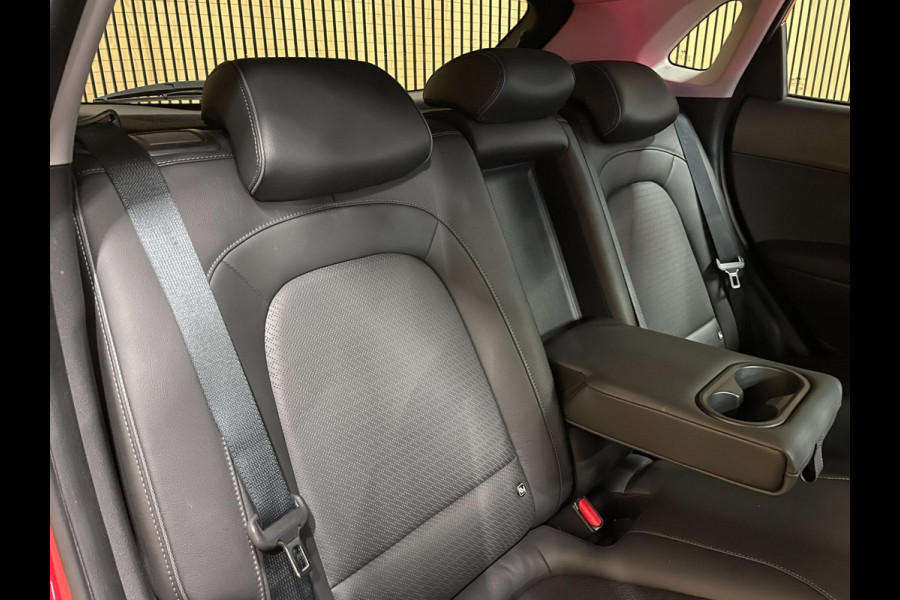 Hyundai Kona EV Premium 64 kWh|GROTE ACCU|FACELIFT|3-FASE|HUD|LEDER|ACC|KRELL|STUURVERW|STOELVERW V+A|STOELVENT.|CAMERA|CARPLAY|NL