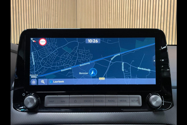 Hyundai Kona EV Premium 64 kWh|GROTE ACCU|FACELIFT|3-FASE|HUD|LEDER|ACC|KRELL|STUURVERW|STOELVERW V+A|STOELVENT.|CAMERA|CARPLAY|NL
