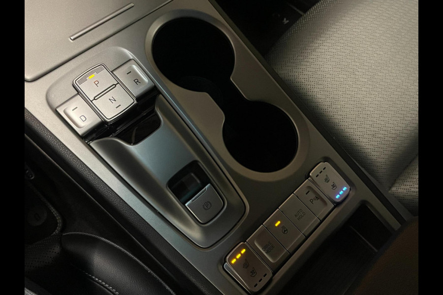 Hyundai Kona EV Premium 64 kWh|GROTE ACCU|FACELIFT|3-FASE|HUD|LEDER|ACC|KRELL|STUURVERW|STOELVERW V+A|STOELVENT.|CAMERA|CARPLAY|NL