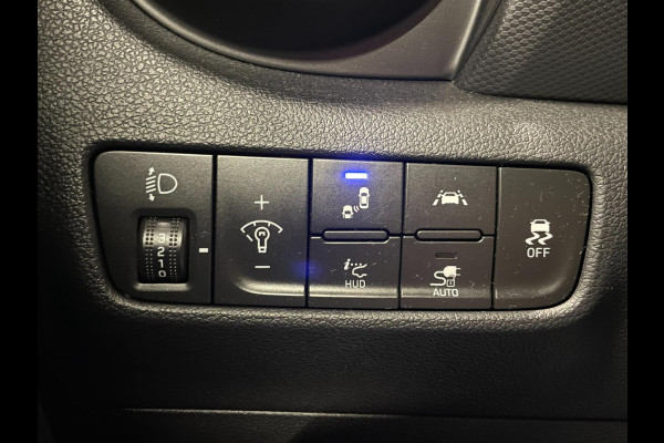 Hyundai Kona EV Premium 64 kWh|GROTE ACCU|FACELIFT|3-FASE|HUD|LEDER|ACC|KRELL|STUURVERW|STOELVERW V+A|STOELVENT.|CAMERA|CARPLAY|NL