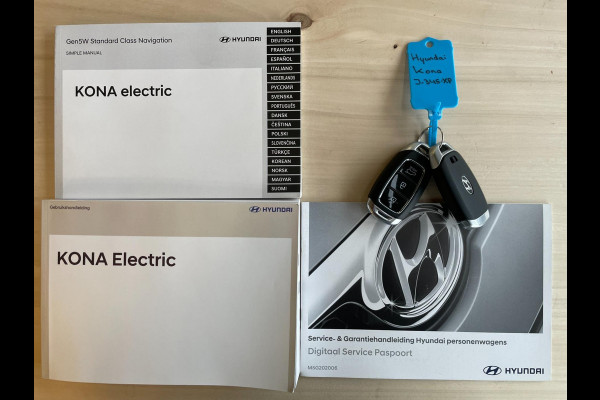 Hyundai Kona EV Premium 64 kWh|GROTE ACCU|FACELIFT|3-FASE|HUD|LEDER|ACC|KRELL|STUURVERW|STOELVERW V+A|STOELVENT.|CAMERA|CARPLAY|NL