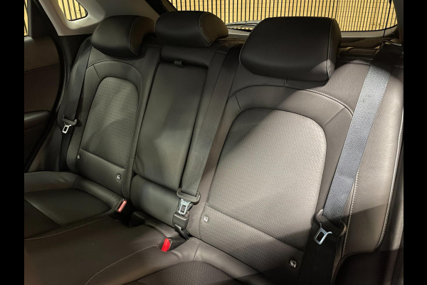 Hyundai Kona EV Premium 64 kWh|GROTE ACCU|FACELIFT|3-FASE|HUD|LEDER|ACC|KRELL|STUURVERW|STOELVERW V+A|STOELVENT.|CAMERA|CARPLAY|NL