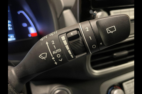 Hyundai Kona EV Premium 64 kWh|GROTE ACCU|FACELIFT|3-FASE|HUD|LEDER|ACC|KRELL|STUURVERW|STOELVERW V+A|STOELVENT.|CAMERA|CARPLAY|NL
