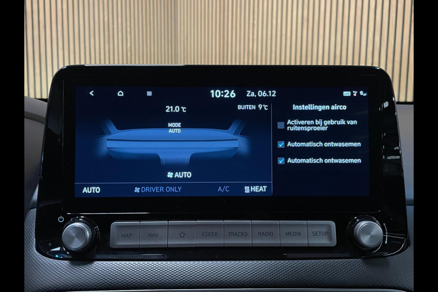 Hyundai Kona EV Premium 64 kWh|GROTE ACCU|FACELIFT|3-FASE|HUD|LEDER|ACC|KRELL|STUURVERW|STOELVERW V+A|STOELVENT.|CAMERA|CARPLAY|NL