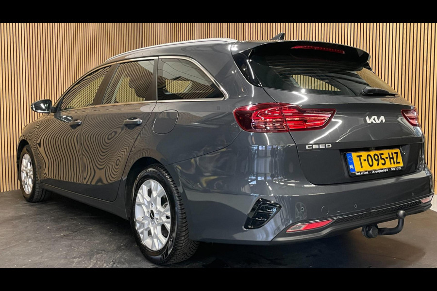 Kia Ceed Sportswagon 1.5 T-GDi DynamicLine|160PK|TREKH.|CARPLAY+ANDROID|CAMERA|CLIMATE+CRUISE CONTROL|1E EIG.|INCL.BTW|NL AUTO|NAP