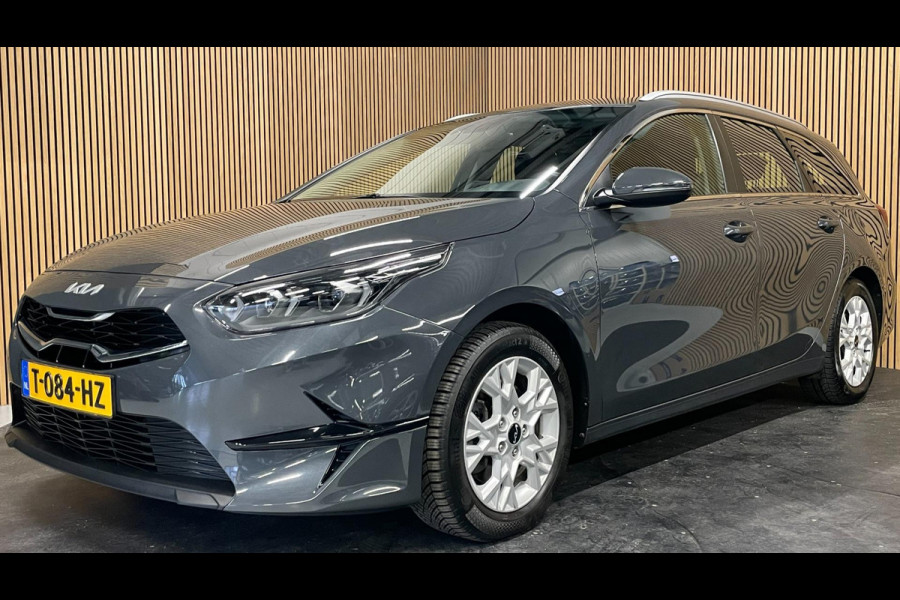 Kia Ceed Sportswagon 1.5 T-GDi DynamicLine|160PK|TREKH.|CARPLAY+ANDROID|CAMERA|CLIMATE+CRUISE CONTROL|1E EIG.|INCL.BTW|NL AUTO|NAP