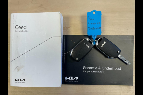 Kia Ceed Sportswagon 1.5 T-GDi DynamicLine|160PK|TREKH.|CARPLAY+ANDROID|CAMERA|CLIMATE+CRUISE CONTROL|1E EIG.|INCL.BTW|NL AUTO|NAP