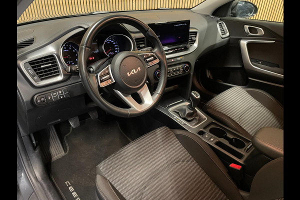 Kia Ceed Sportswagon 1.5 T-GDi DynamicLine|160PK|TREKH.|CARPLAY+ANDROID|CAMERA|CLIMATE+CRUISE CONTROL|1E EIG.|INCL.BTW|NL AUTO|NAP
