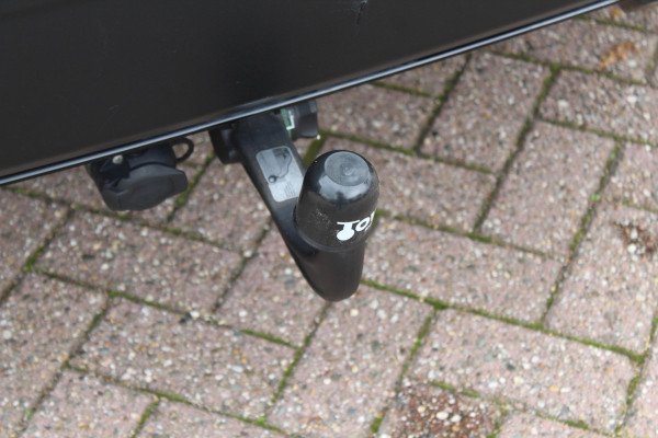 Jeep Renegade 1.4 MultiAir Limited / Nieuwe distr.riem! / Trekhaak / Navigatie / CarPlay / 17'' / Parkeerhulp V+A / DAB / ACC